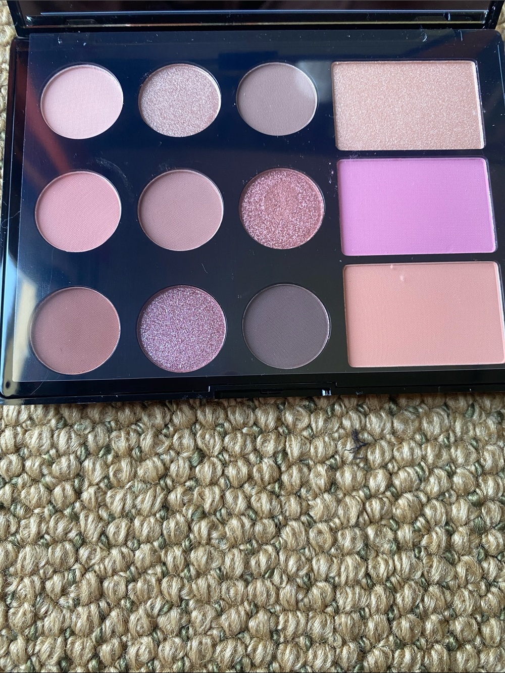 Laura Geller The Wearables Super Neural Multi-finish eye and face palette NWT